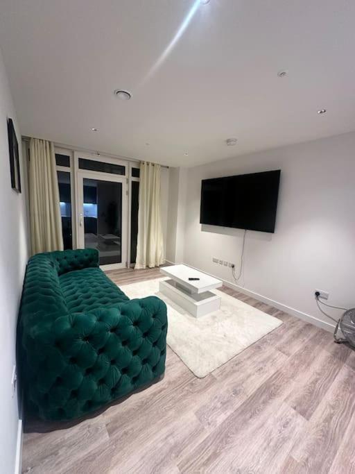 Luxury 2 Bed